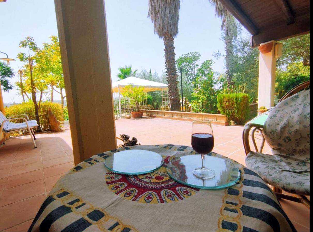 Donna Caterina House, Holiday Villa Pietraperzia Exterior foto
