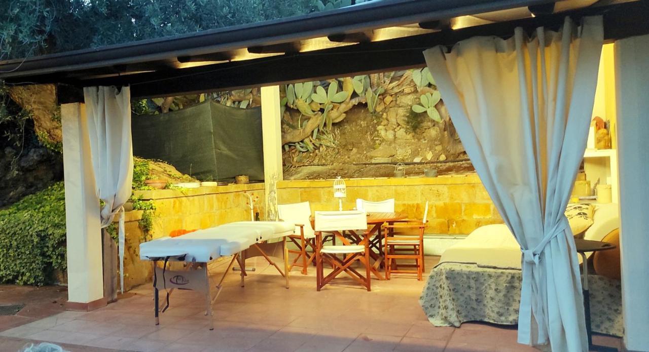 Donna Caterina House, Holiday Villa Pietraperzia Exterior foto