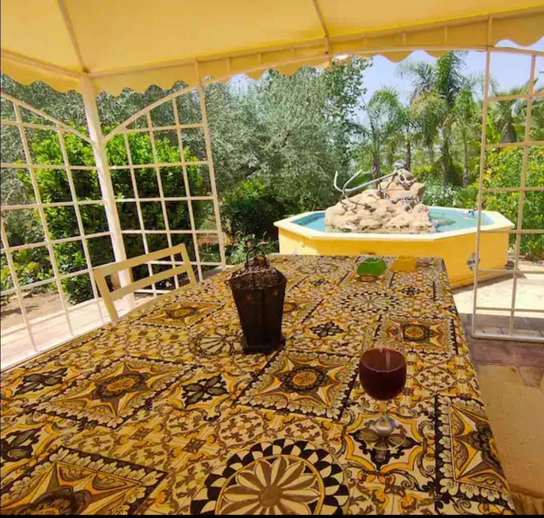 Donna Caterina House, Holiday Villa Pietraperzia Exterior foto